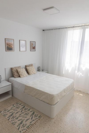 Chambre 900m de la plage avec SDB partagée